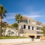 Villa Awesome Split