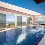 Villa Awesome *