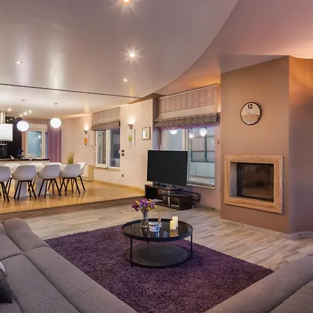 Awesome Villa *